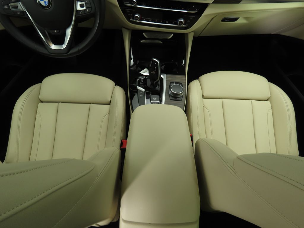 Thumbnail: 2019 BMW X4 - 17