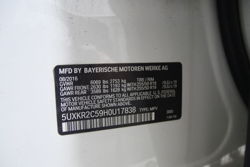 Thumbnail: 2017 BMW X5 - 32