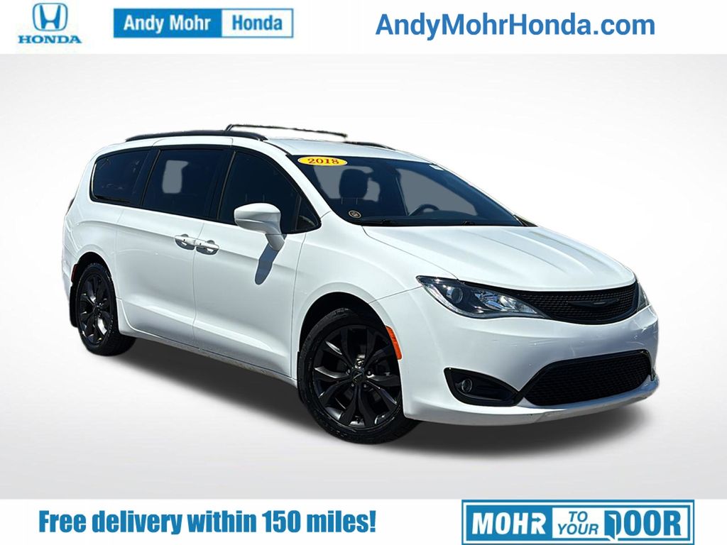 2018 Chrysler Pacifica Touring Plus FWD