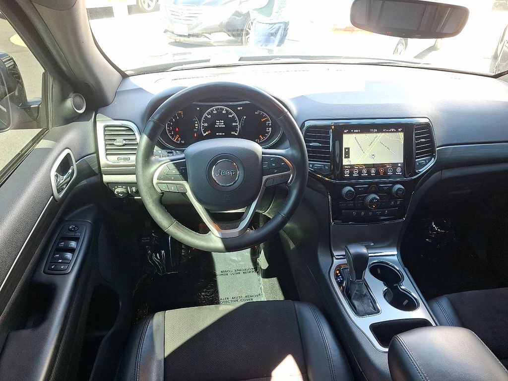 Thumbnail: 2020 Jeep Grand Cherokee - 11