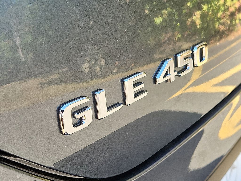 Thumbnail: 2026 Mercedes-Benz GLE - 17