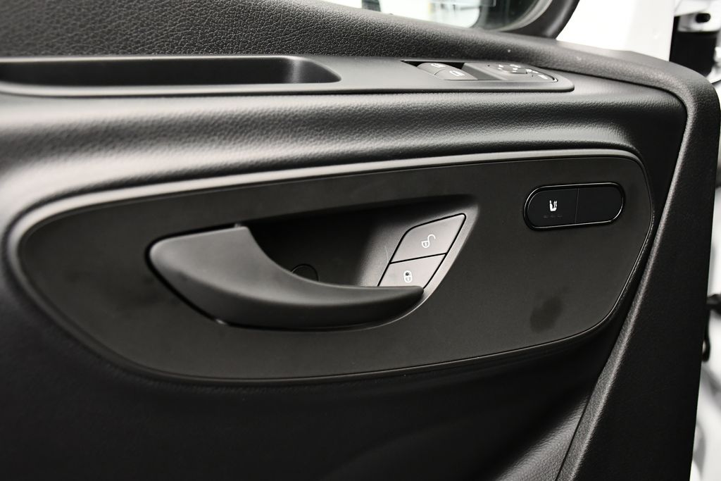 Thumbnail: 2026 Mercedes-Benz Sprinter - 25