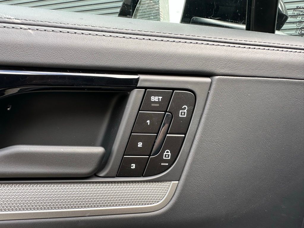 Thumbnail: 2026 Porsche  - 20