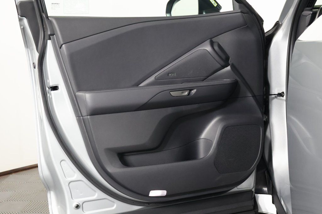 Thumbnail: 2026 Lexus TX - 8