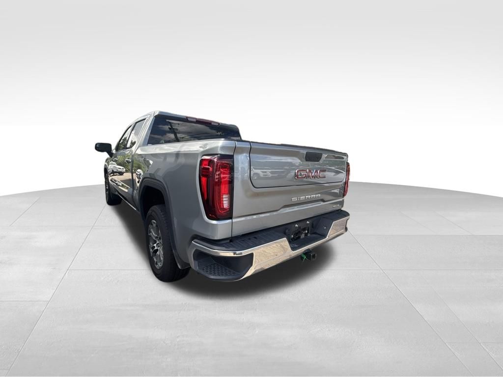 Used 2025 Silver GMC SLT image 5