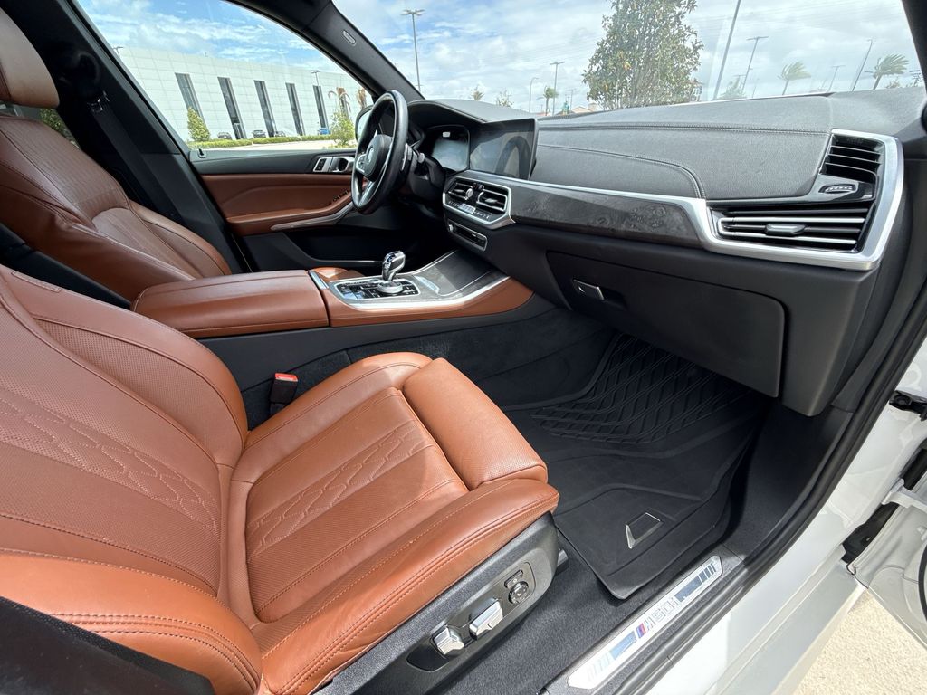 Thumbnail: 2023 BMW X5 - 15