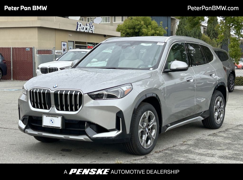 Thumbnail: 2026 BMW X1 - 1