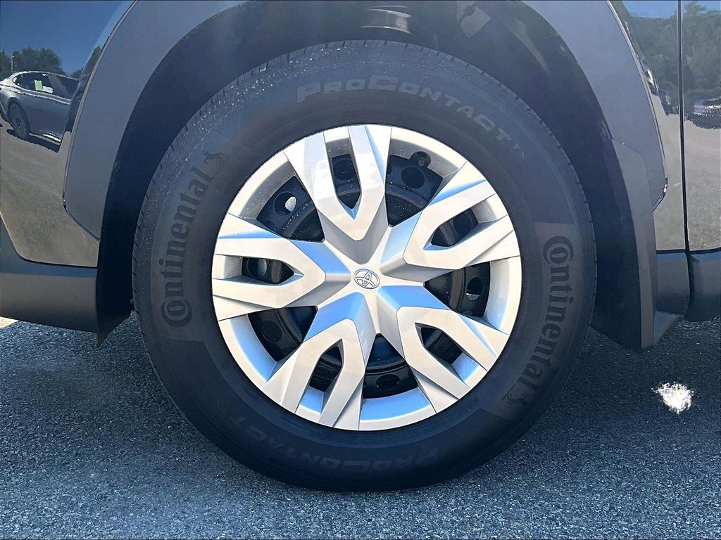 2026 Toyota Corolla Cross — photo 7