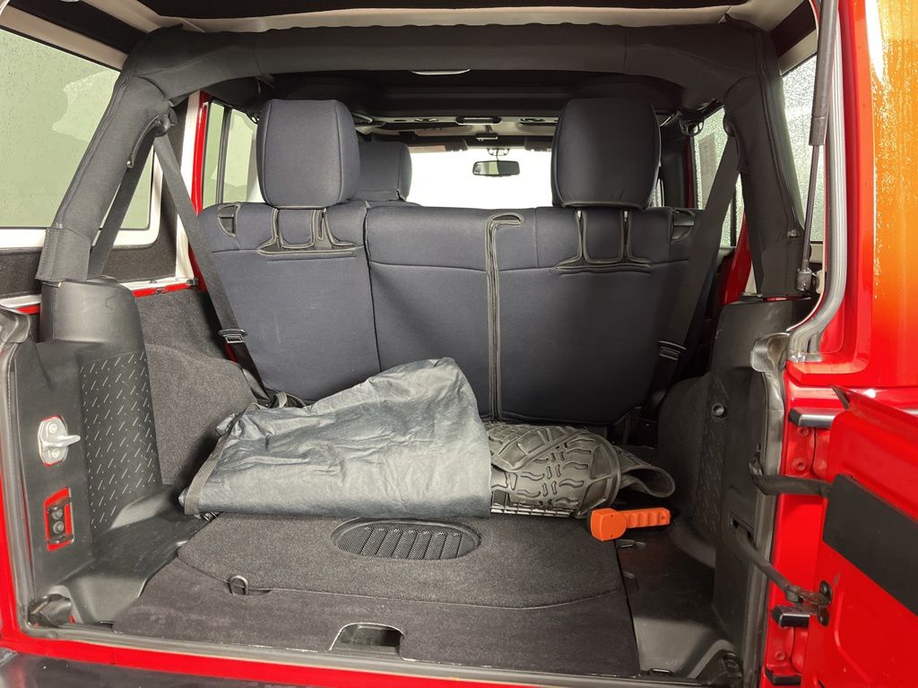 Thumbnail: 2017 Jeep Wrangler - 17