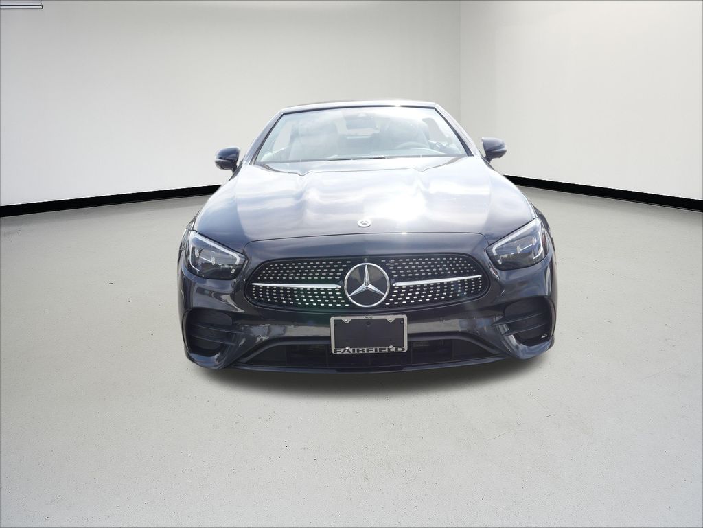 Thumbnail: 2022 Mercedes-Benz E-Class - 8