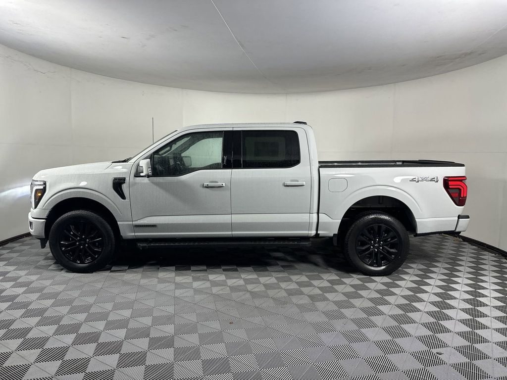 2024 Ford F-150 Lariat 4