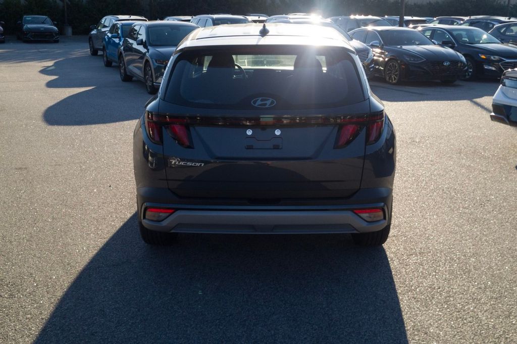 New 2026 Gray Hyundai SE image 6