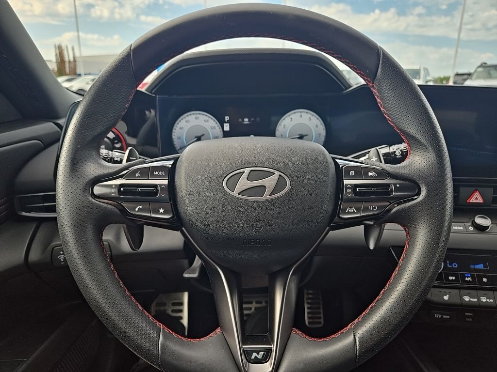 Used 2024 Hyundai Elantra Sedan