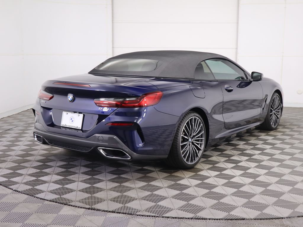 Thumbnail: 2022 BMW 8 Series - 13