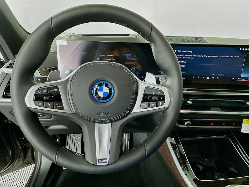 Thumbnail: 2026 BMW X5 - 10