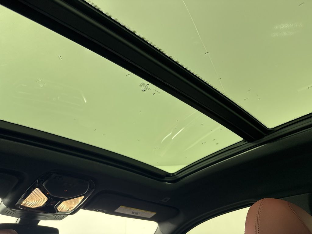 Thumbnail: 2024 BMW X4 - 23