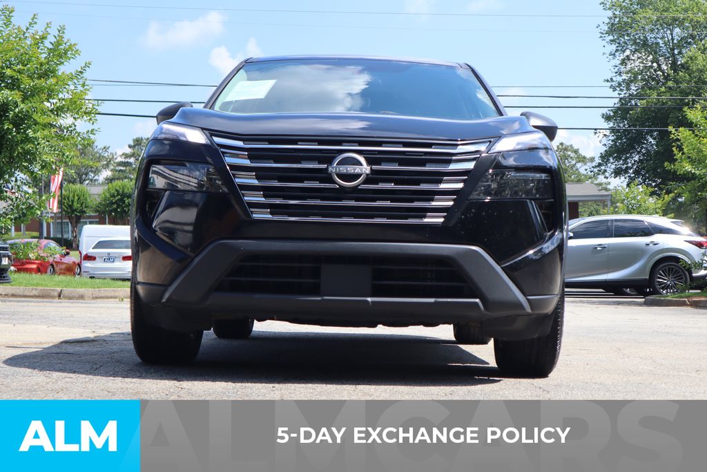 Used 2024 Black Nissan S image 4