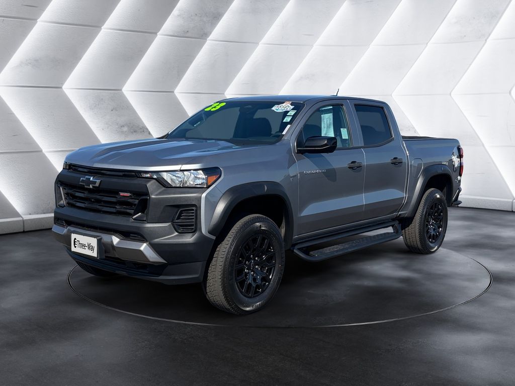 Sterling Gray Metallic 2023 Chevrolet Colorado Trail Boss Crew Cab 4WD Pickup Truck Four-Wheel Drive 8-Speed Automatic