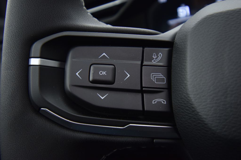 new 2026 Jeep Cherokee car, priced at $40,204