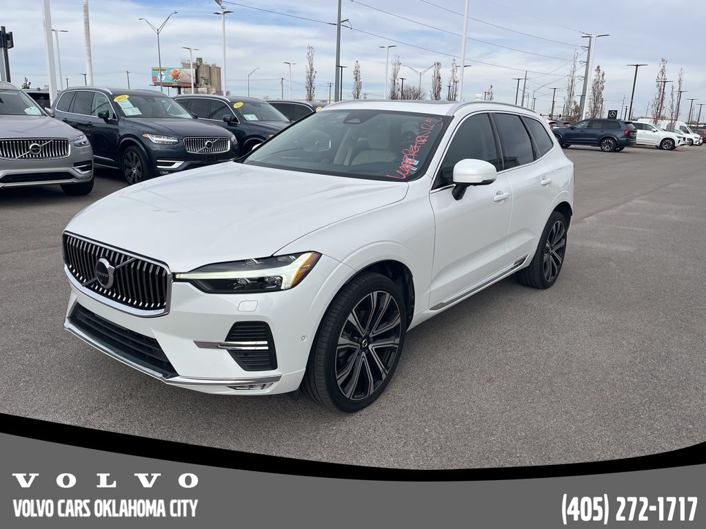 2023 Volvo XC60 Ultimate's photo