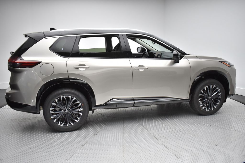 Thumbnail: 2026 Nissan Rogue - 4