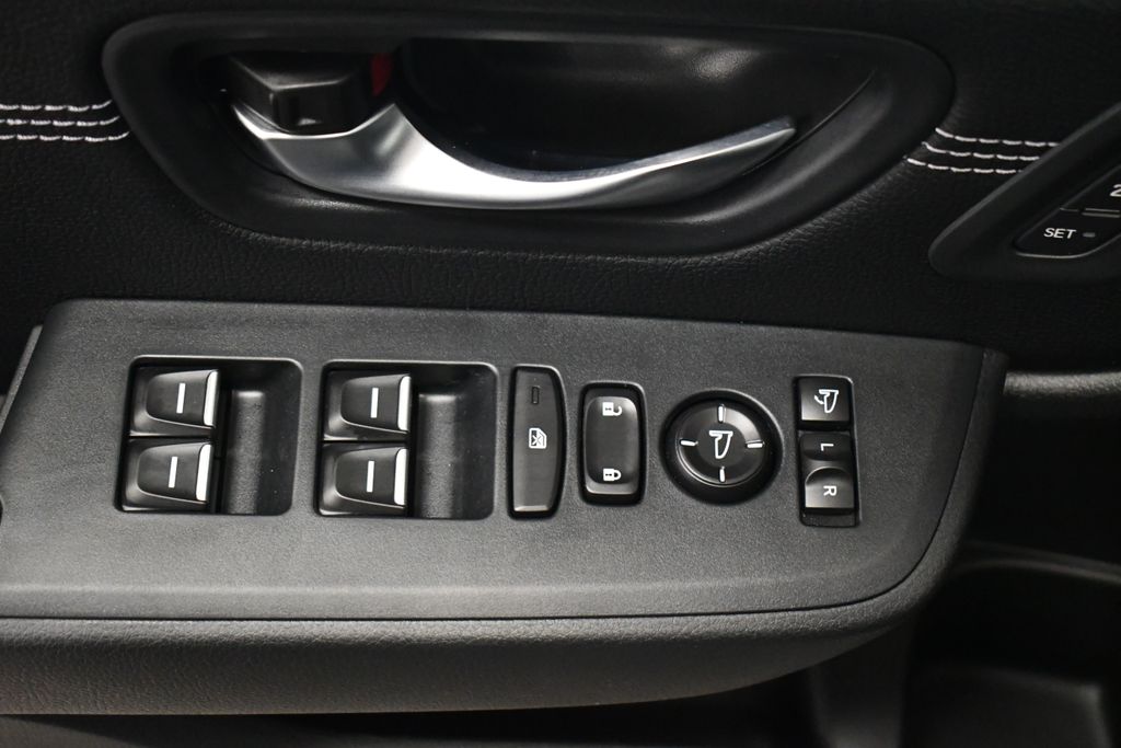 Thumbnail: 2026 Honda Pilot - 9