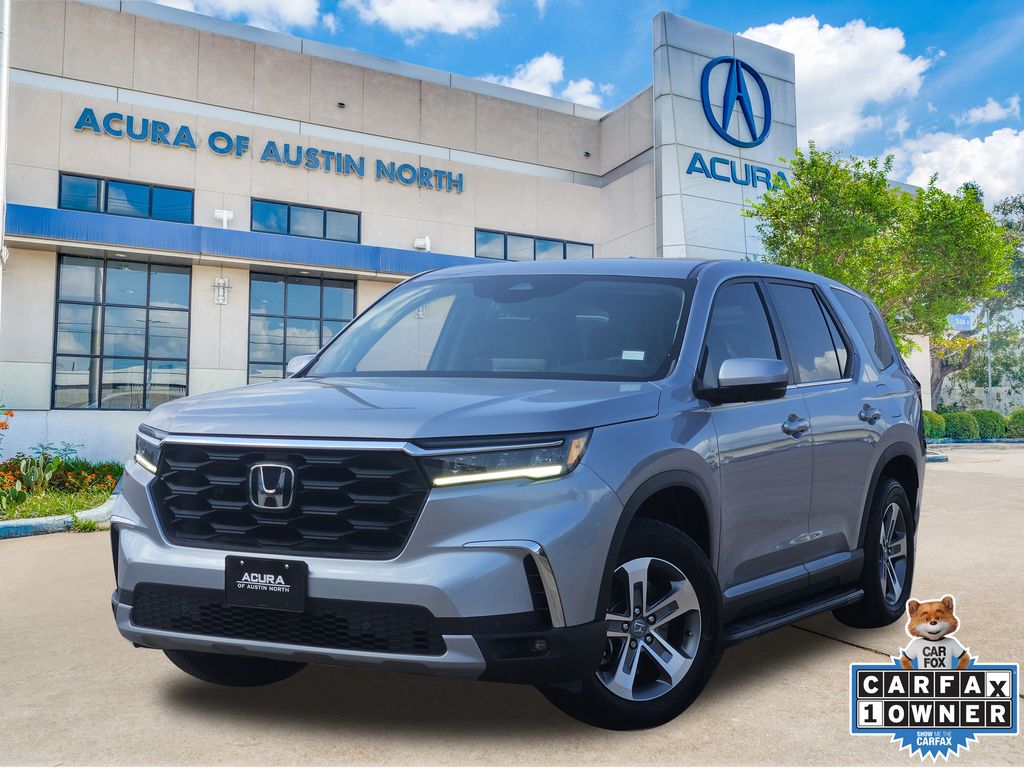 Lunar Silver Metallic 2024 Honda Pilot SUV / Crossover Front-Wheel Drive Automatic