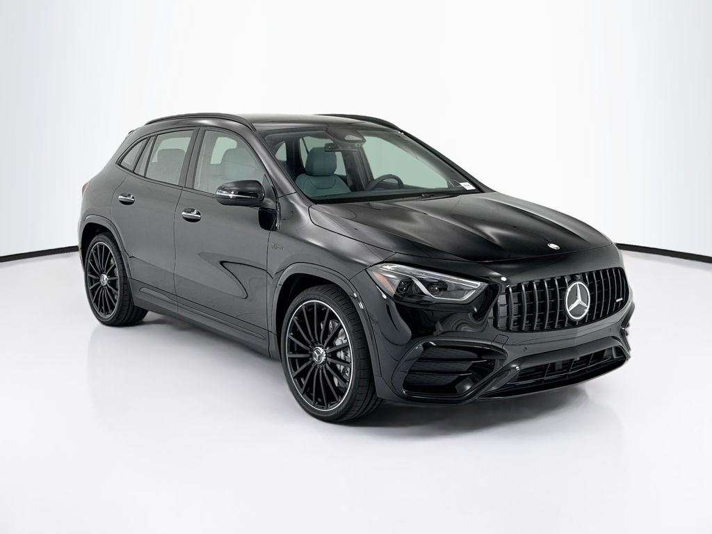 Thumbnail: 2026 Mercedes-Benz GLA - 3