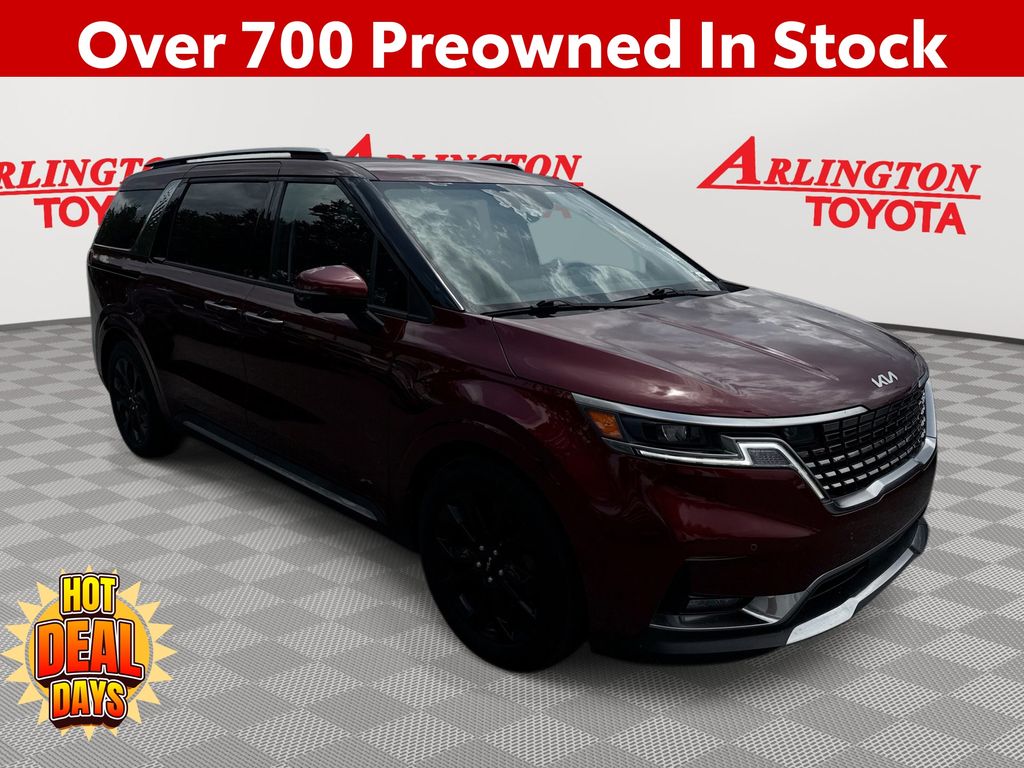 2024 Kia Sedona SX's photo