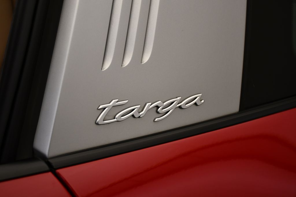 Thumbnail: 2021 Porsche 911 - 20