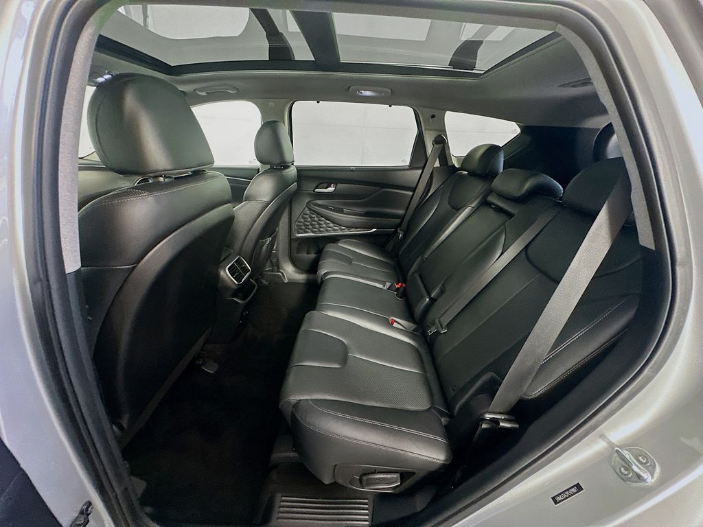 Thumbnail: 2020 Hyundai Santa Fe - 16