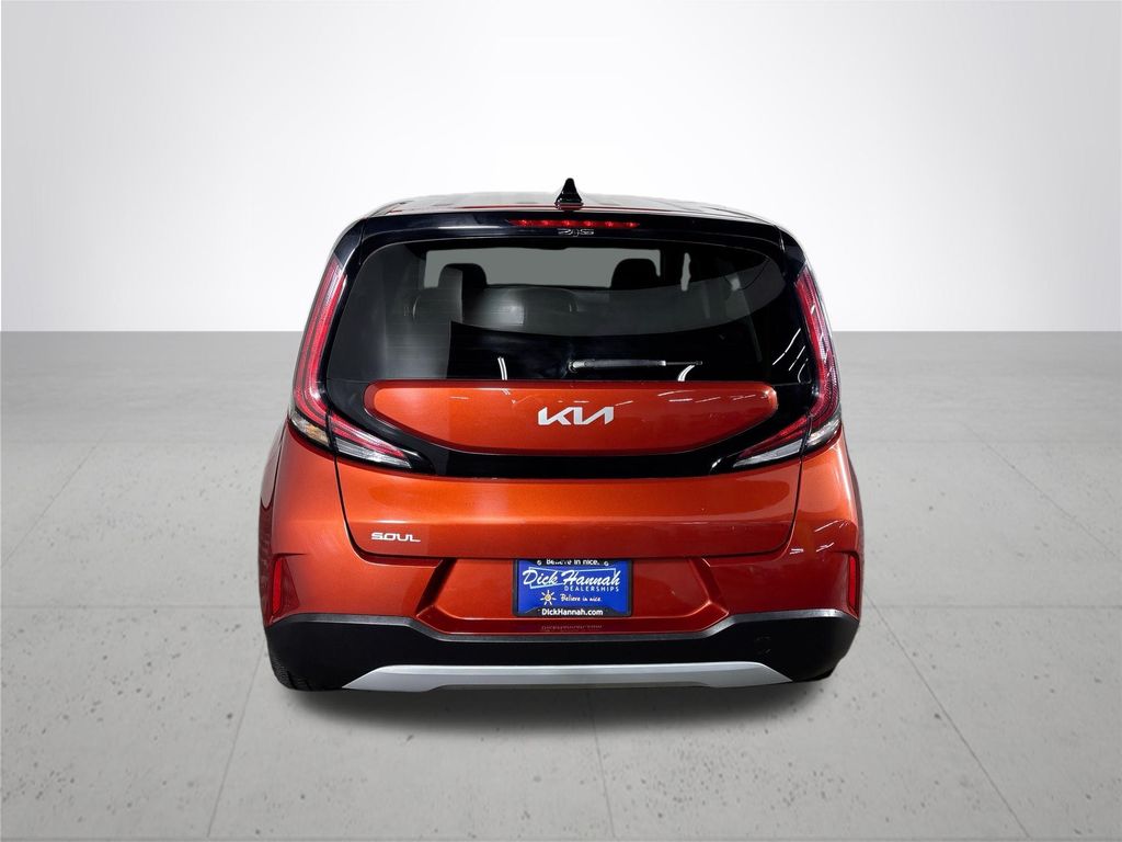 2023 Kia Soul LX