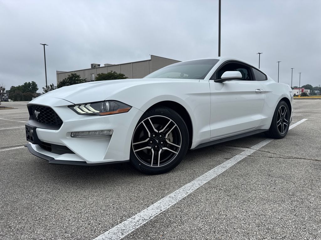 Oxford White 2019 Ford Mustang Coupe Rear-Wheel Drive Automatic