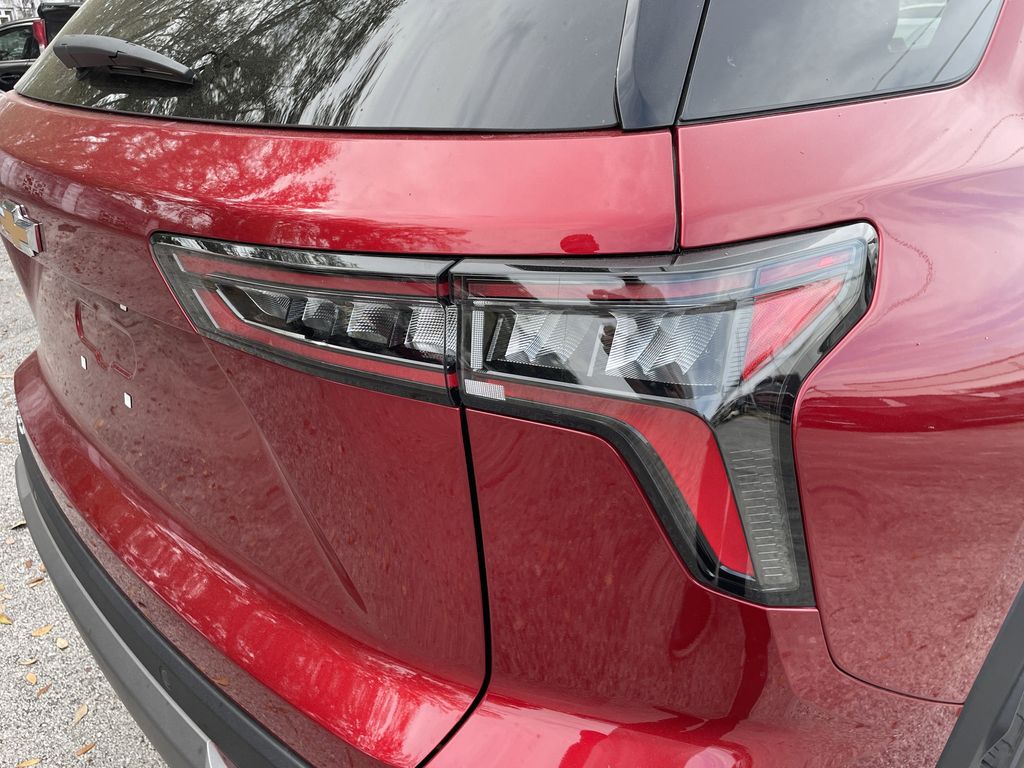 used 2026 Chevrolet Equinox car, priced at $26,991