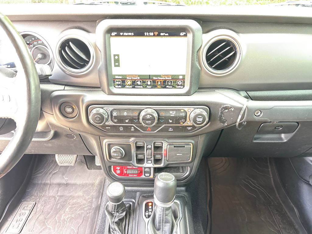 Used 2022 Beige Jeep Rubicon image 23