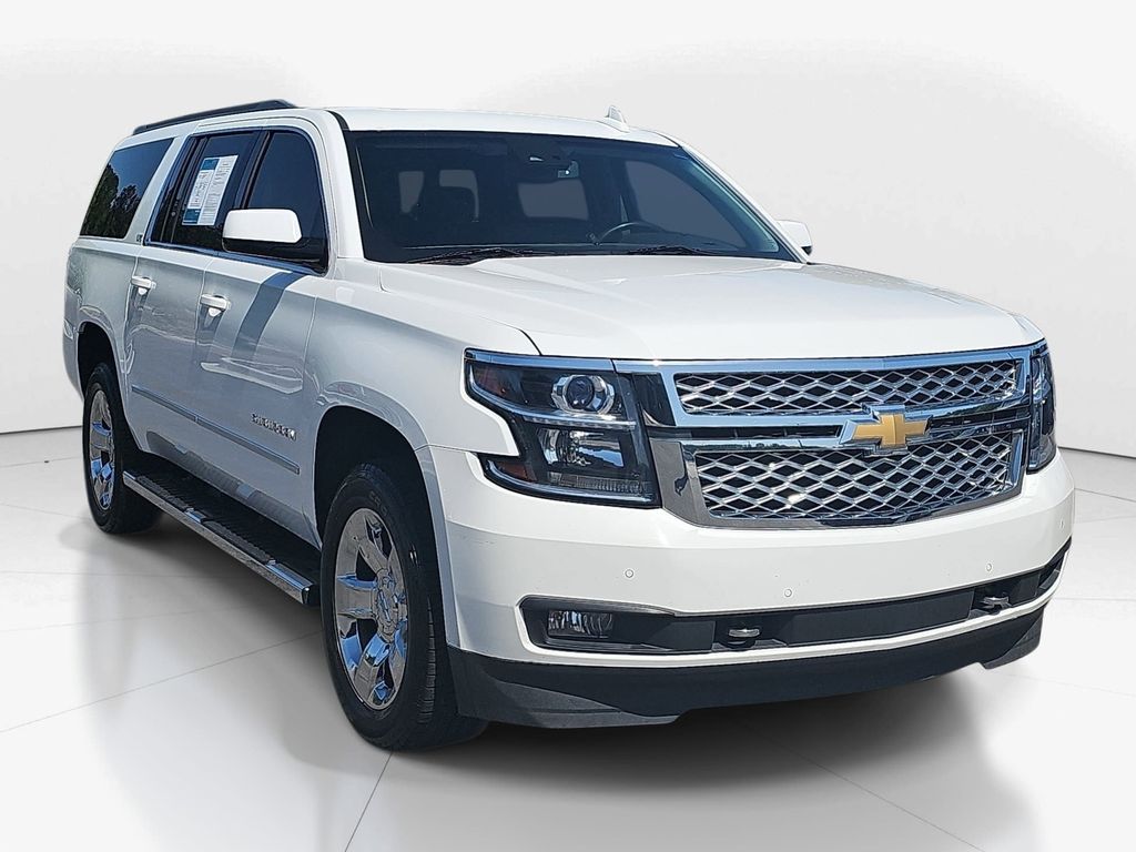 2017 Chevrolet Suburban 2WD 1500 LT's photo