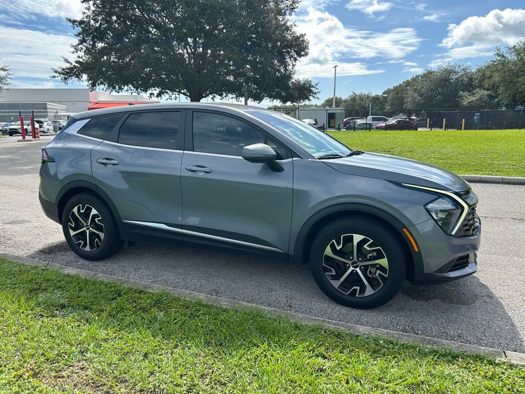 Thumbnail: 2023 Kia Sportage - 7