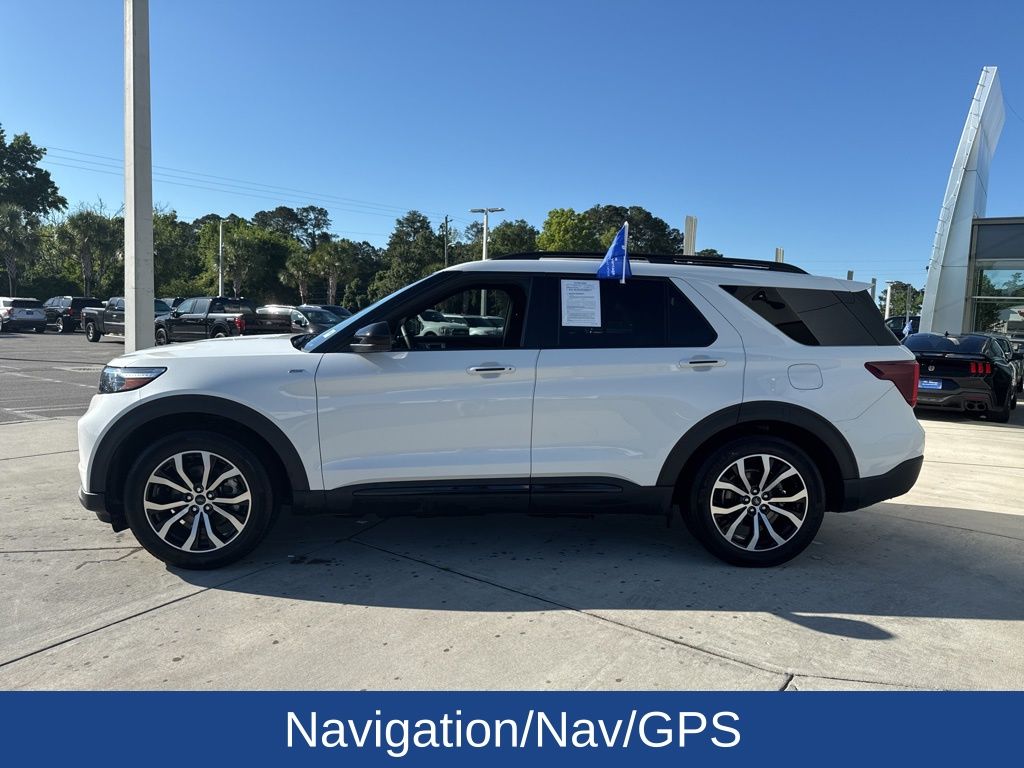 2023 Ford Explorer ST-Line