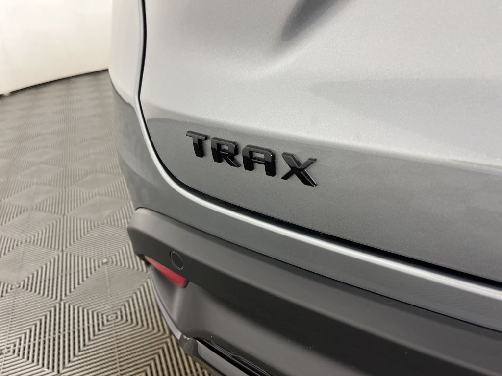 Thumbnail: 2026 Chevrolet Trax - 18