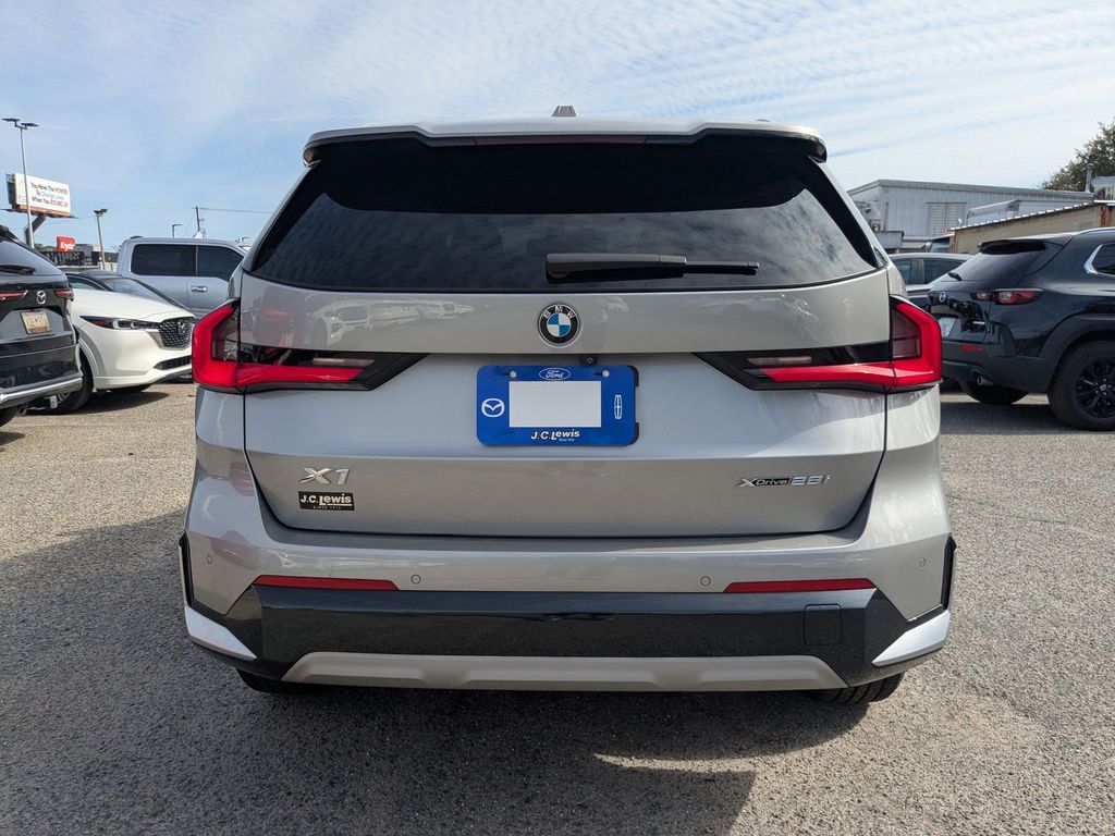 2024 BMW X1 xDrive28i