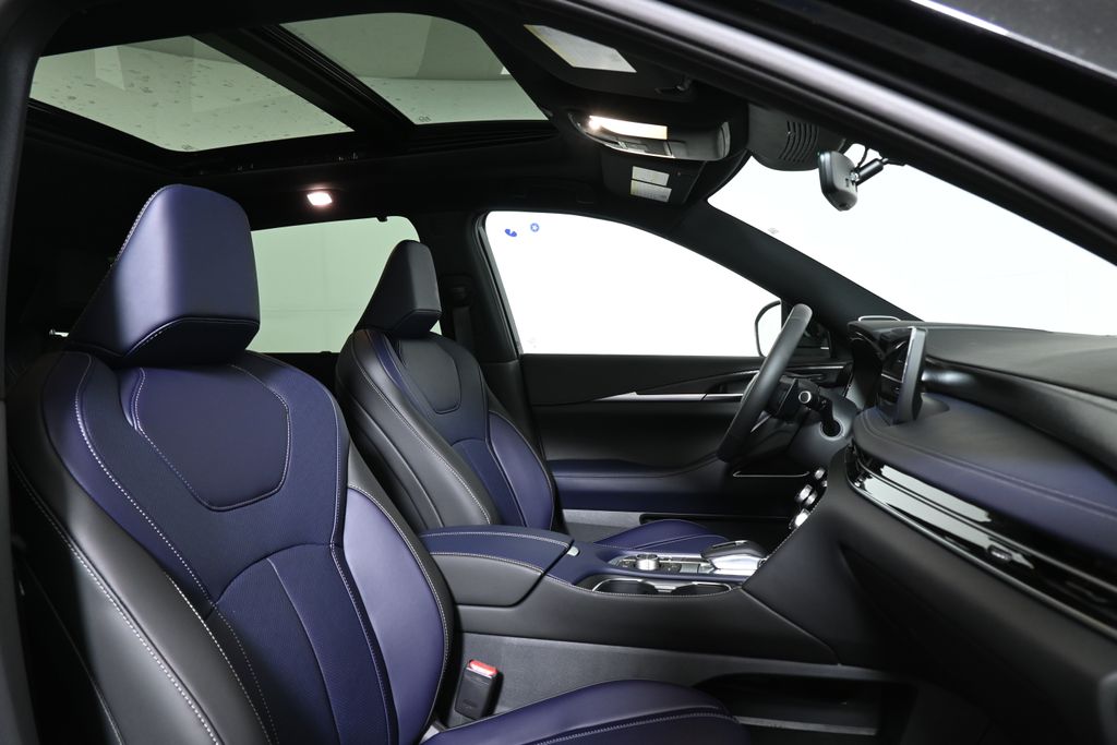 Thumbnail: 2026 INFINITI QX60 - 22