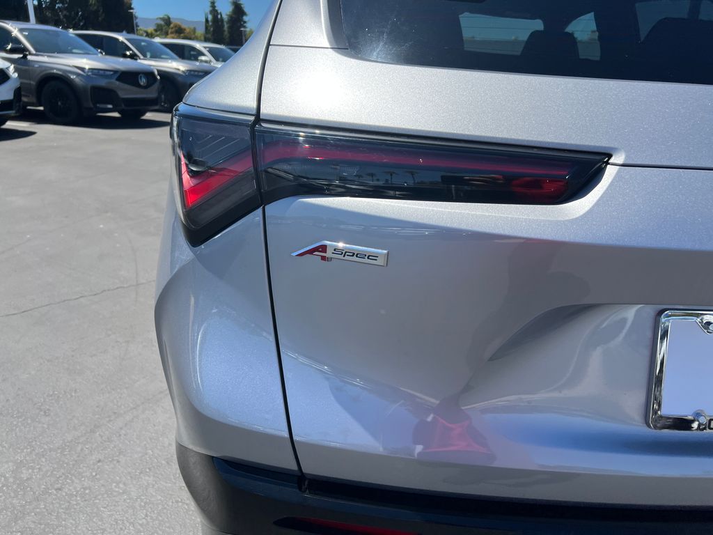 Thumbnail: 2025 Acura ADX - 10