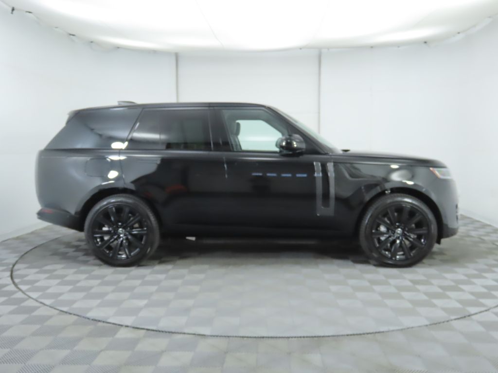 Thumbnail: 2025 Land Rover Range Rover - 4