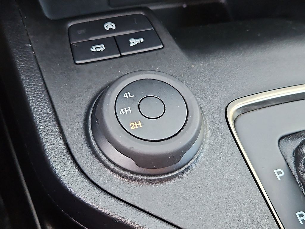 Thumbnail: 2020 Ford Ranger - 16