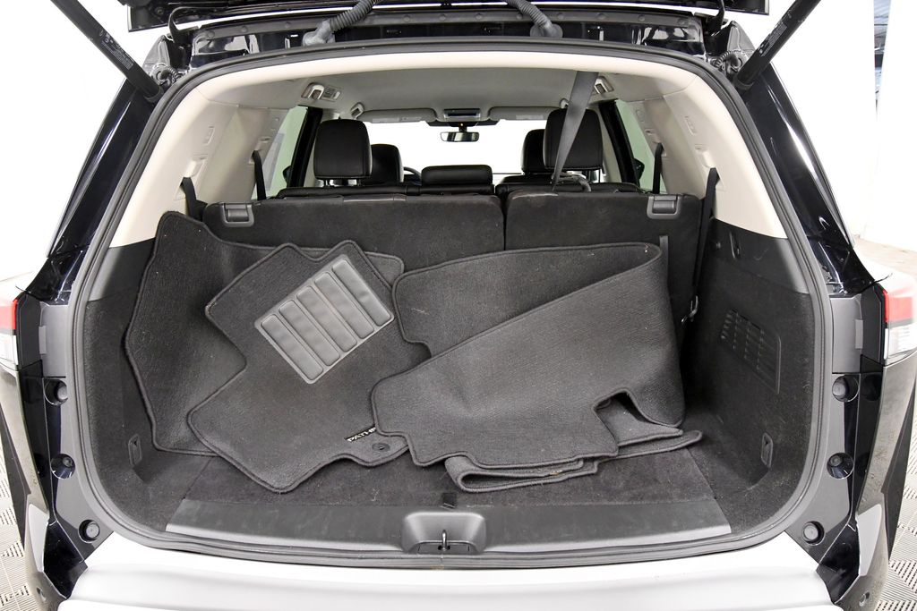 Used 2024 Nissan Pathfinder SUV