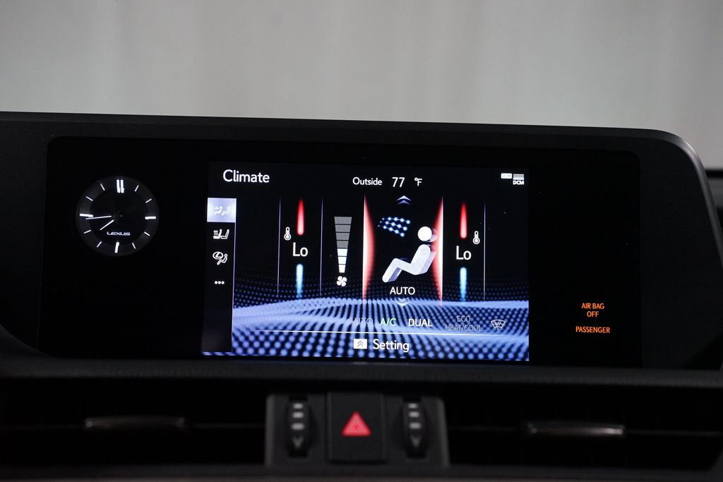 Thumbnail: 2021 Lexus ES - 20