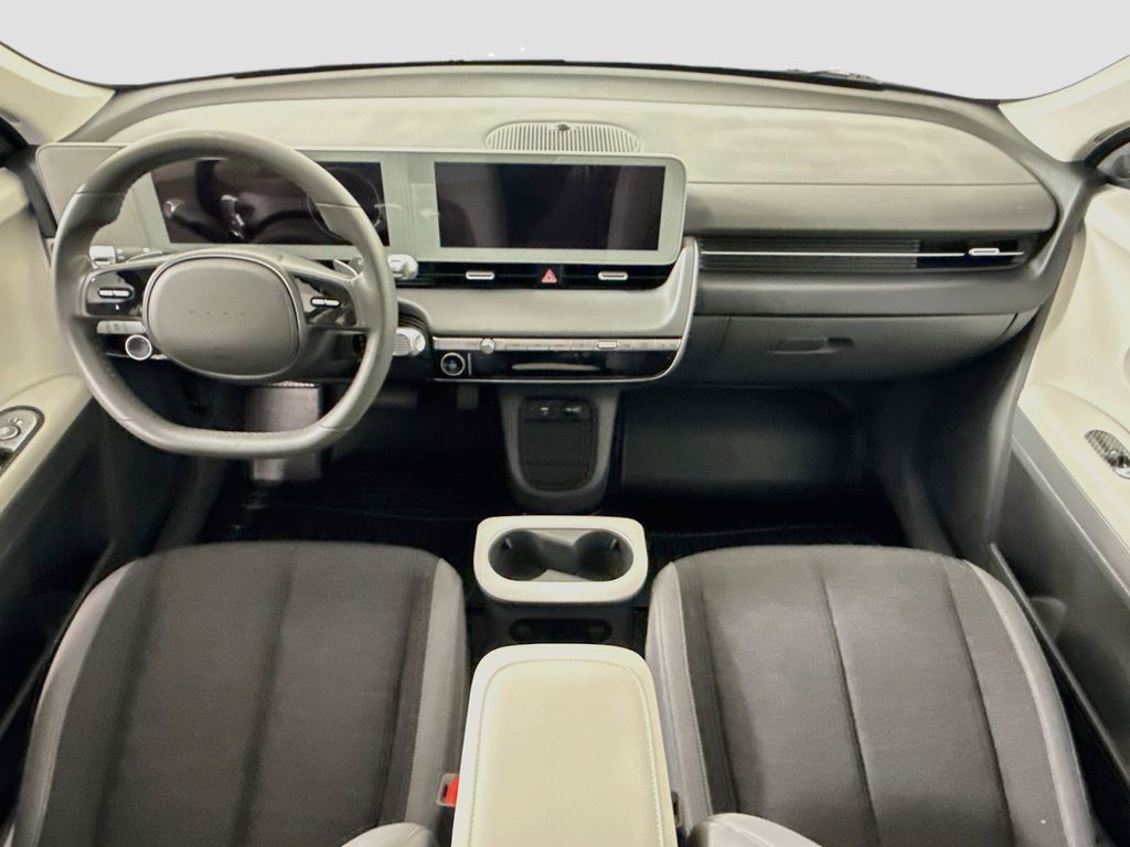 Thumbnail: 2022 Hyundai Ioniq 5 - 13
