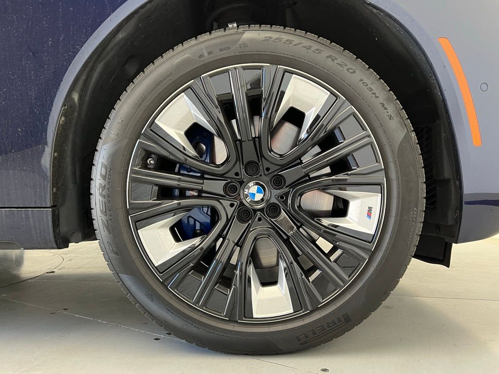 Thumbnail: 2025 BMW X3 - 21