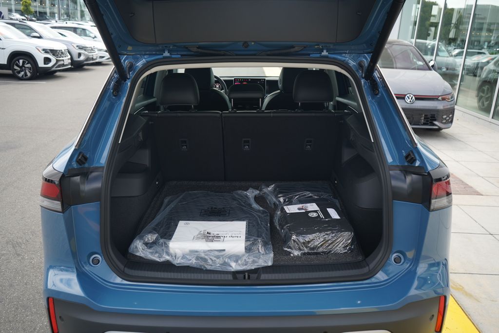 Thumbnail: 2026 Volkswagen Tiguan - 11
