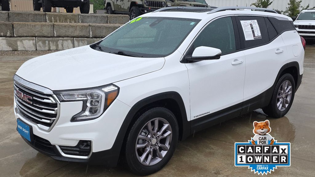 2023 GMC Terrain SLT